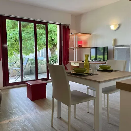 2 Pers Avec Terrasse, Piscine Et Proche Plage, - Fr-1-246-725 * La Rochelle (Charente-Maritime)