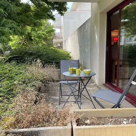 Apartamento 2 Pers Avec Terrasse, Piscine Et Proche Plage, - Fr-1-246-725